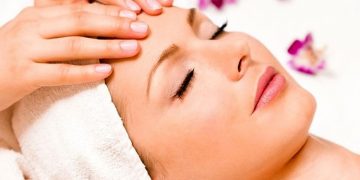 فواید ماساژ صورت