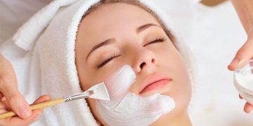 فواید پاکسازی پوست