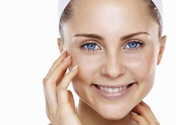 روش های موثر برای رفع موهای پشت لب با مواد گیاهی در منزل