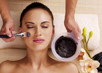 چرا باید پاکسازی صورت انجام داد؟