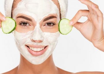 مراحل پاکسازی صورت در خانه،آرایشگاه وکلینیک زیبایی