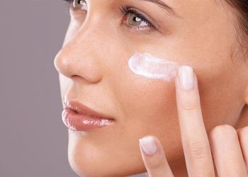 رفع جوش بعد از اصلاح در اثر درماتیت تماسی