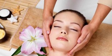 ماساژ برای لیفت صورت