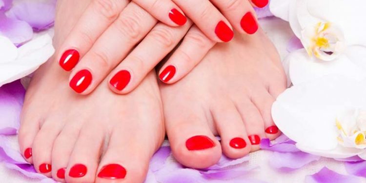 مزایای مانیکور و پدیکور ناخن