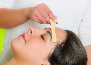 اشتباهات رایج در وکس صورت و بدن