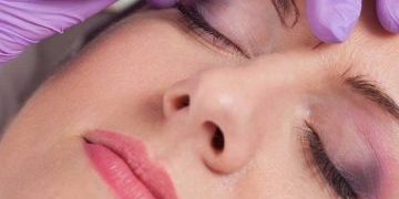 نانوبلیدینگ ابرو چیست و چگونه انجام می شود؟ مزایا و معایب آن چیست؟