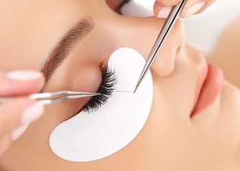 4 روش برای برداشتن اکستنشن مژه