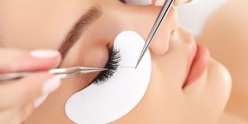 4 روش برای برداشتن اکستنشن مژه