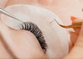 مزایا ، معایب و نکاتی در مورد اکستنشن مژه