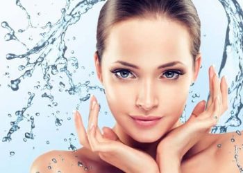 آبرسانی پوست چگونه انجام می شود؟روش های خانگی آبرسانی پوست را بشناسید.