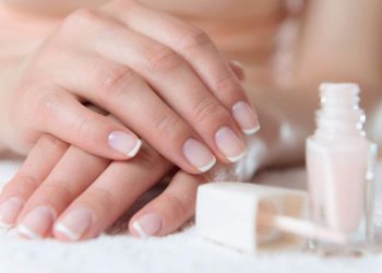 تقویت ناخن؛ چگونه ناخنهایی محکم و زیبا داشته باشیم؟
