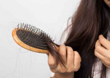 34 مورد از بهترین توصیه های طبیعی برای مراقبت از موها