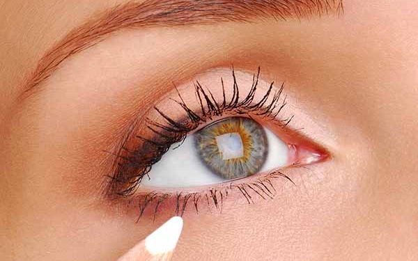 ترفندهای جلوگیری از ریخته شدن خط چشم و سرمه