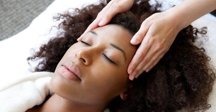 روش‌های ماساژ سر برای رشد مو و نحوه اثرگذاری آن