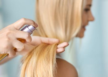 روغن تراپی مو در خانه چگونه انجام می شود و چه مزایایی دارد؟