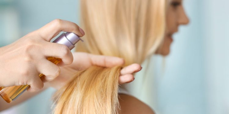 روغن تراپی مو در خانه چگونه انجام می شود و چه مزایایی دارد؟