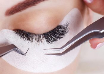 کاشت مژه چیست (انواع کاشت مژه و روش های مراقبت از آن)