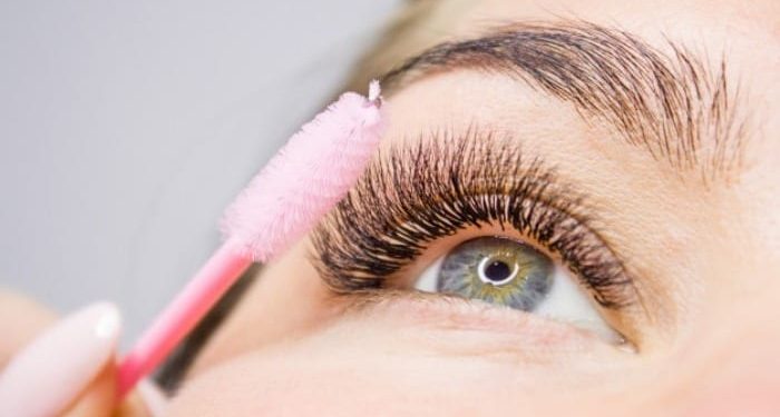 اصولی ترین روش مراقبت از اکستنشن مژه