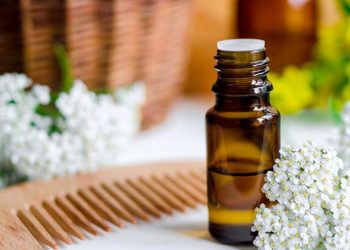 کوکتل تراپی مو چیست؟ آشنایی با مزایا و عوارض کوکتل مزوتراپی مو