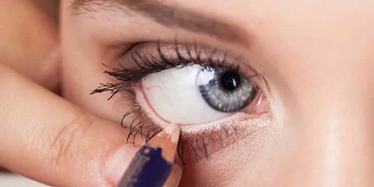 ترفند های حرفه ای برای آرایش چشم ریز ، پف دار و گود