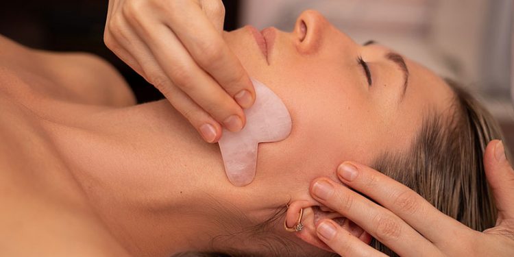 گواشا یا استون تراپی را بیشتر و بهتر بشناسید