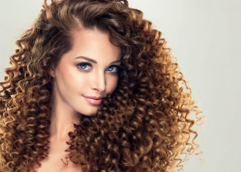 فر کردن مو چگونه انجام می شود و چه عوارضی دارد؟