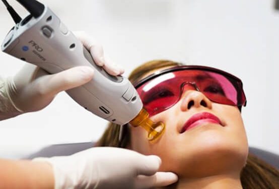 عوارض لیزر موهای زائد در بدن + ضرر
