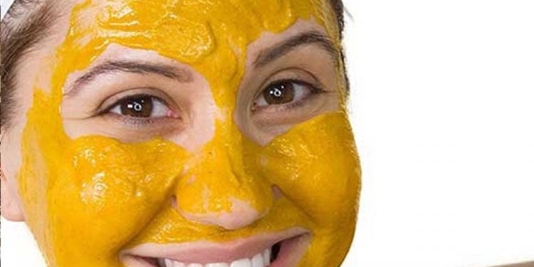 خواص ماسک زردچوبه برای پوست صورت و روش تهیه ۴ ماسک زردچوبه
