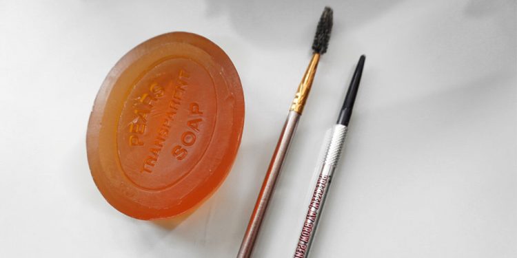 صابون ابرو چیست و چه عوارضی دارد؟