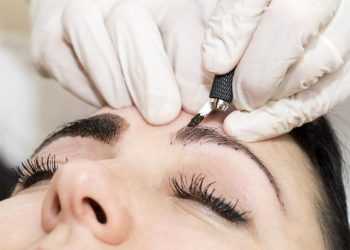 میکروبلیدینگ ابرو (فیبروز ابرو) برای چه کسانی مناسب نیست؟