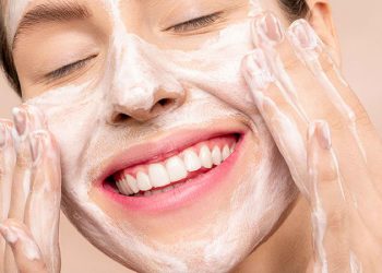 ژل شستشوی پوست چیست؟ +روش استفاده و بررسی عملکرد!