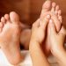 ماساژ درمانی کف پا