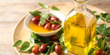 بهترین روغن برای ماساژ به همراه انواع آن