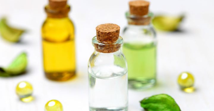 چه روغن های گیاهی برای روشن شدن پوست استفاده می شود؟