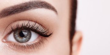 لیفت مژه و روش‌های از بین بردن آن