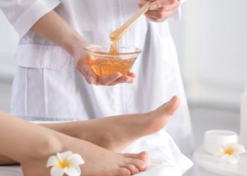 اپیلاسیون چیست و چه نکاتی را باید هنگام انجام آن در نظر گرفت؟