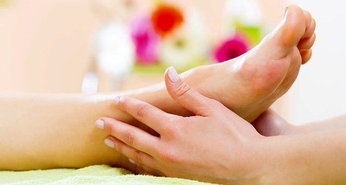 فواید شگفتانگیز ماساژ کف پا