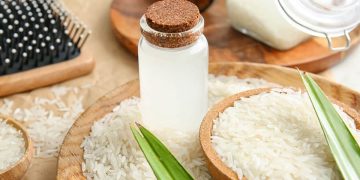 خواص آب برنج در روتین پوستی